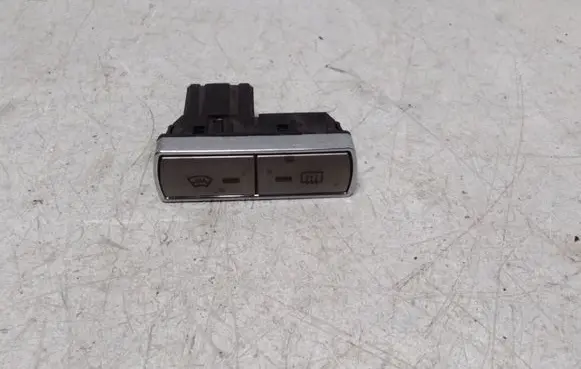Ford Mondeo Mk III Windscreen/window heater switch 18K574AD