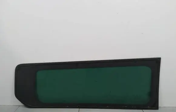 Ford Transit Custom Rear side window 