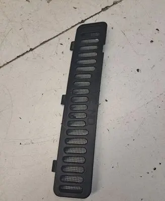 Toyota Prius (NHW20) Wiper trim 5578347040 5578347030