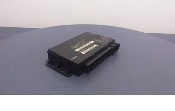 Audi A4 S4 B6 8E 8H Comfort/convenience module 8E0959433AT