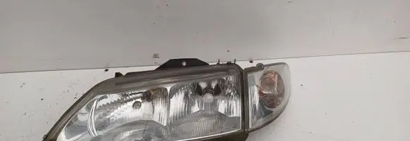 Renault Espace III Headlight/headlamp 89002588