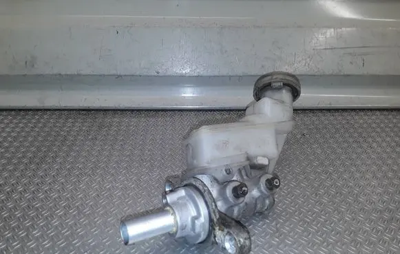Nissan Pixo Master brake cylinder 