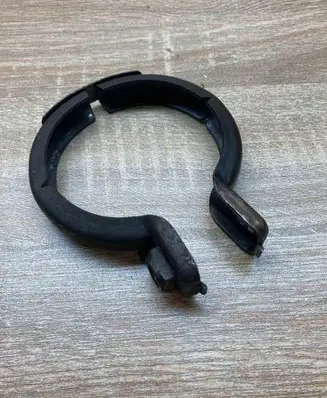 Mercedes-Benz C W203 Muffler pipe connector clamp A2034900641