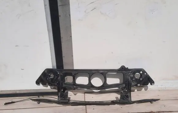 BMW 5 E39 Radiator support slam panel