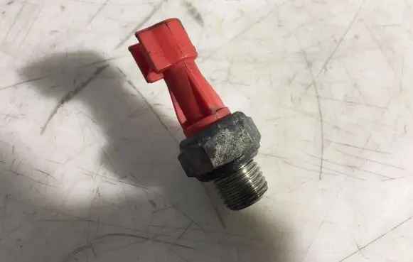 Fiat Ducato Oil pressure sensor F10082INTDS