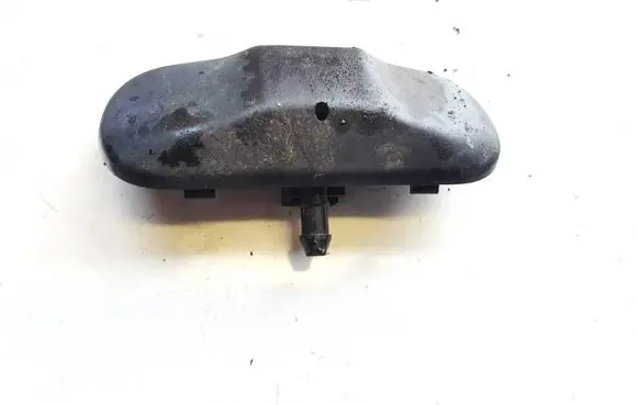 Volkswagen PASSAT B7 Windshield washer spray nozzle 5m0955985c