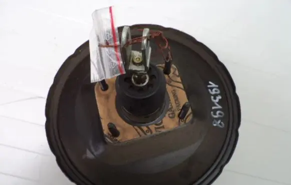 Ford Escort Brake booster