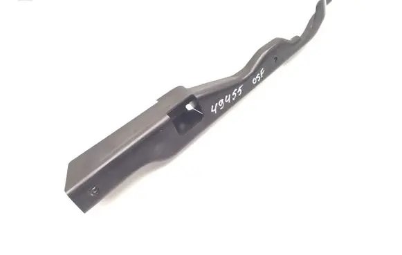 Audi A5 Fender mounting bracket