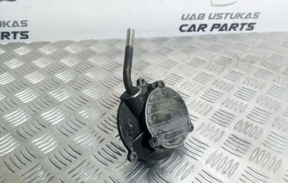 Mercedes-Benz A W168 Vacuum pump A6682300165 499976
