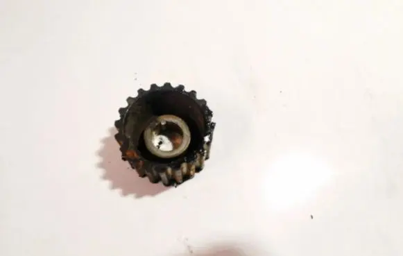 Volvo S40, V40 Crankshaft pulley