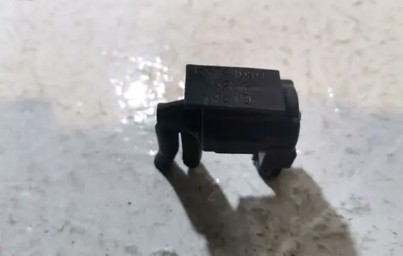 Mazda Premacy Turbo solenoid valve K5T44090