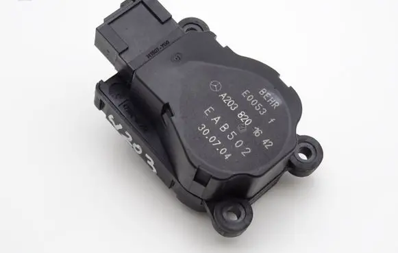 Mercedes-Benz C W203 Air flap motor/actuator A2038201642