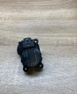Ford Focus Air flap motor/actuator 3M5H19E616AA