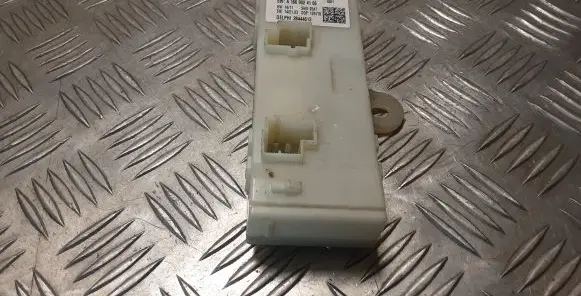 Tailgate/trunk control unit/module