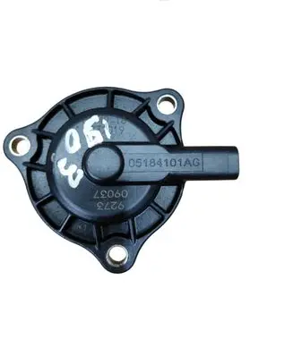 Dodge Challenger Camshaft vanos timing valve 05184101AG 5184101AG P05184101AG