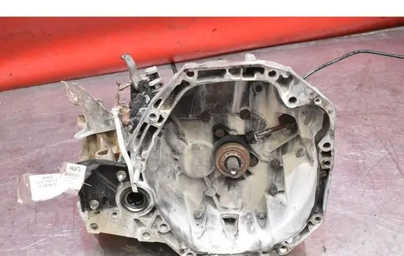 Renault Kangoo II Manual 6 speed gearbox JR5155