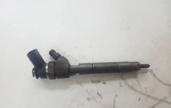 Mercedes-Benz A W169 Fuel injector A6400700787
