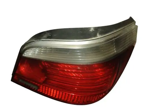 BMW 5 E60 E61 Rear/tail lights 6910768