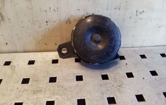 Toyota RAV 4 (XA30) Horn signal MRFH03 8651020280 E13000030