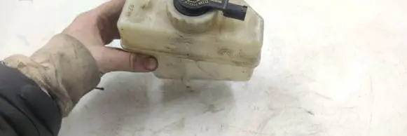 BMW 3 E46 Brake fluid reservoir 03350884781