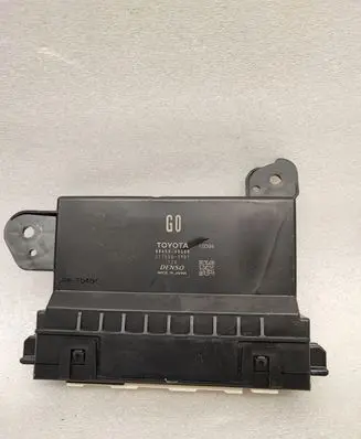 Lexus RX 450H Other control units/modules 8865048G00 2775003901