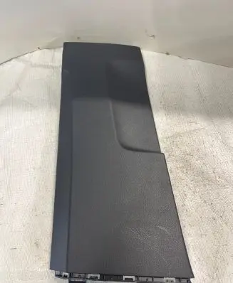 (B) pillar trim (bottom)