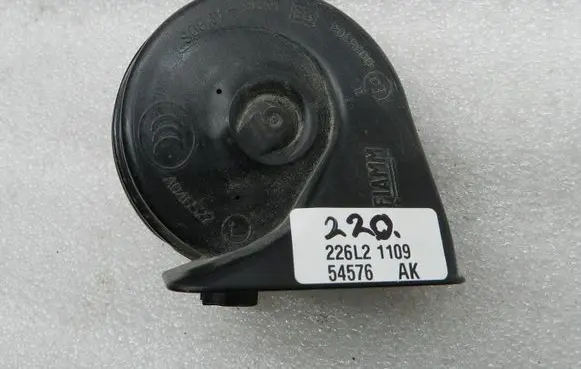 Opel Zafira C Horn signal 13365781 13409131