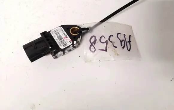 Mitsubishi Outlander Airbag deployment crash/impact sensor 8651a001