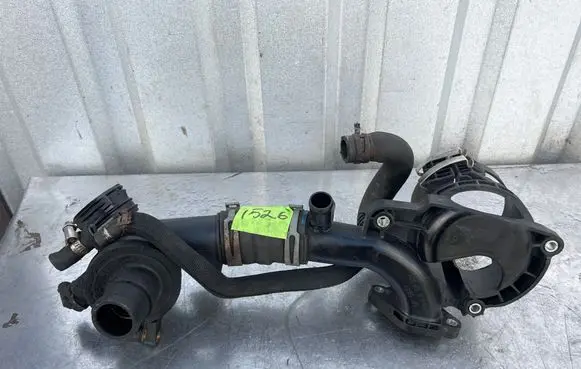 Thermostat/thermostat housing