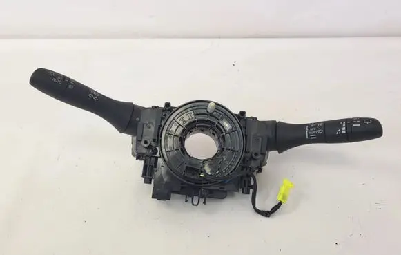 Nissan Qashqai Other switches/knobs/shifts 255544ea0c