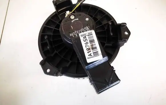 Suzuki Swift I Heater fan/blower av272700031 av272700-031