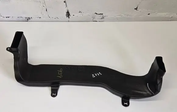 BMW X7 G07 Cabin air duct channel 7434334