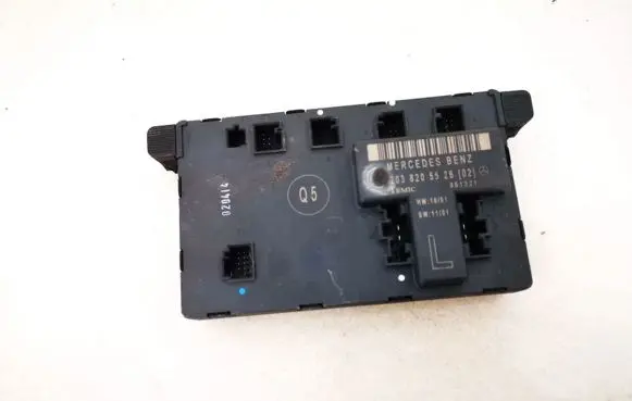 Mercedes-Benz C W203 Door control unit/module 2038205526