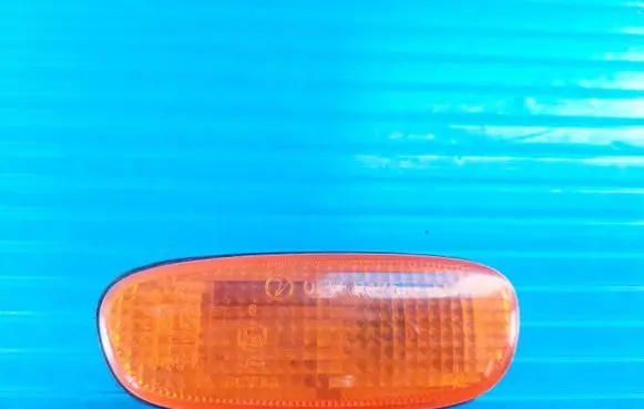 Subaru Impreza I Front fender indicator light 2175