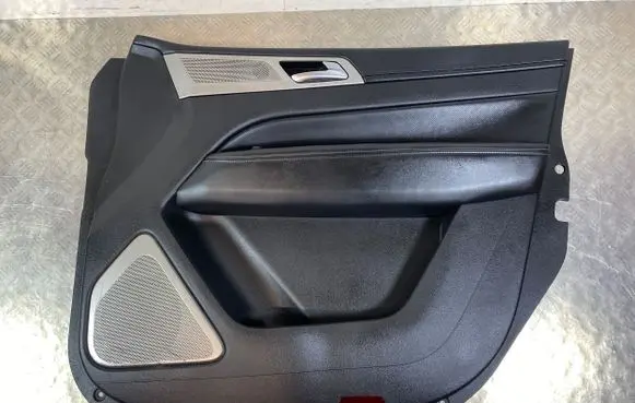 SsangYong Rexton Front door card panel trim