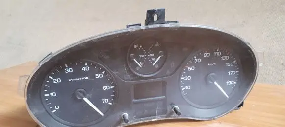Peugeot Expert Speedometer (instrument cluster) 1401107680 1076 6106RS