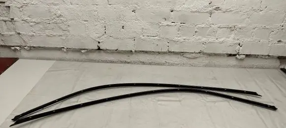 Roof trim bar molding cover