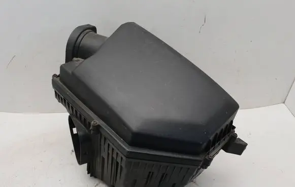 Volvo V60 Air filter box 30792196