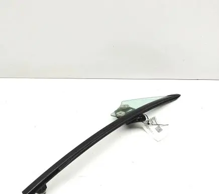 Mazda MX-5 ND Front vent window/glass (coupe) NA1P59661C9D