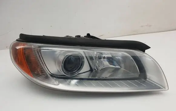 Volvo XC70 Headlight/headlamp 31214350 6334200001