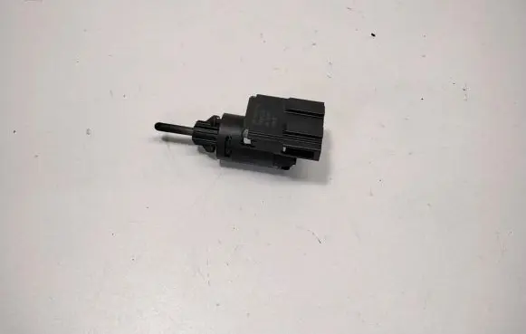 Audi A6 S6 C6 4F Brake pedal sensor switch 3B0945511C 05872 19322010