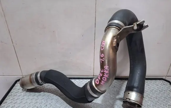 Opel Mokka Air intake hose/pipe