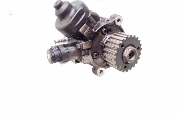 Skoda Octavia Mk3 (5E) Fuel injection high pressure pump 0445010537 04L130755D 0928400768