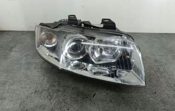 Audi A4 S4 B6 8E 8H Headlight/headlamp 20A007B