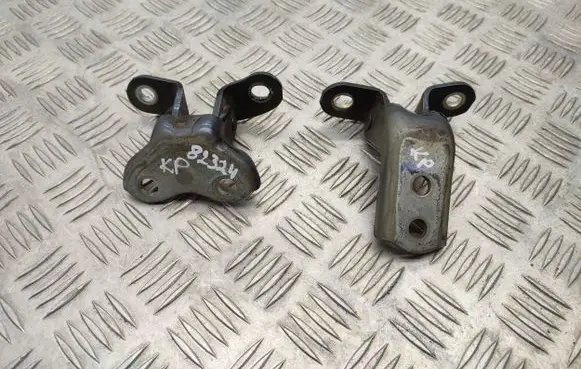 Front door hinge set