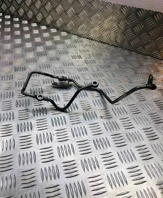 Mercedes-Benz E W212 Turbo turbocharger oiling pipe/hose A6511800320