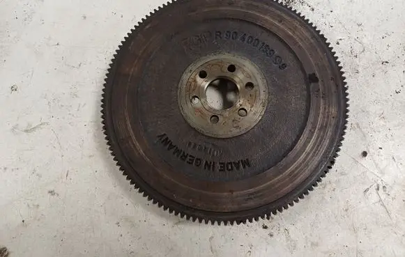 Opel Astra H Flywheel 90400169