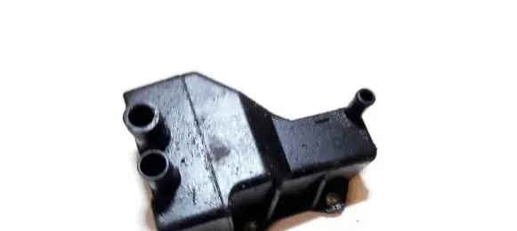 Vacuum air tank
