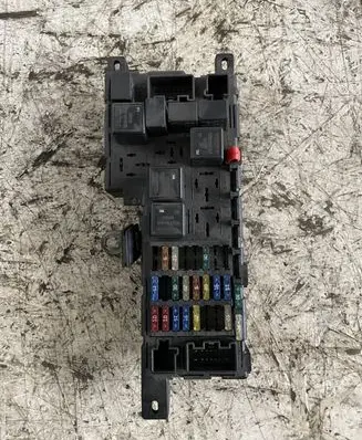 Volvo S40, V40 Fuse module