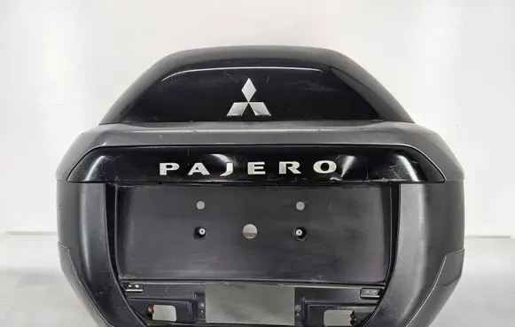 Mitsubishi Pajero Spare wheel section trim SPPED6430A273 6430A273